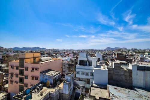 Hotel Shreenath Ji Inn