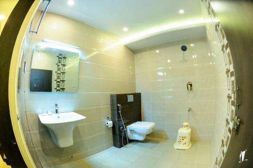 Hotel Srigandha Residency