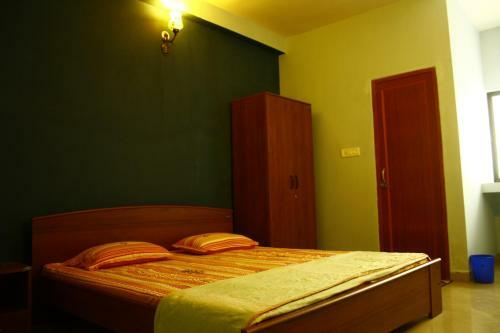 Hotel The Royal Panacea