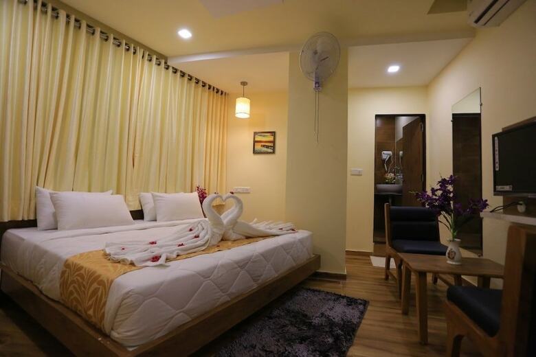 Hotel The Grand Raveta