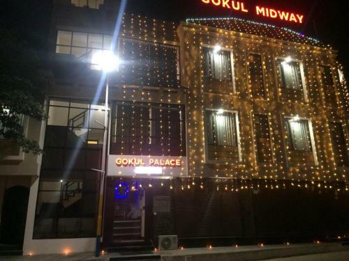 Hotel Gokul Palace