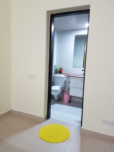 Luxury Water Frontage Apartment