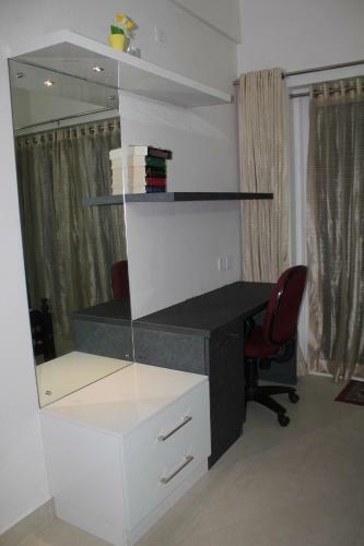 Luxury Water Frontage Apartment