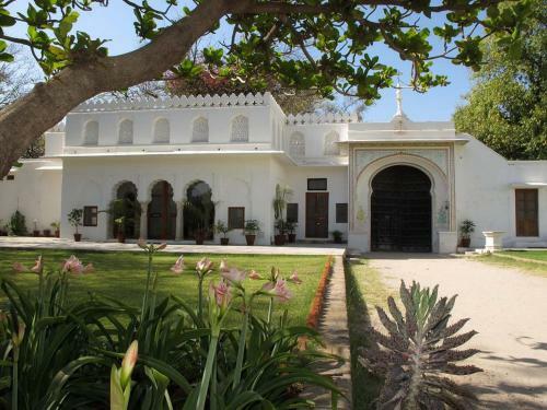 Hotel Shahpura Bagh