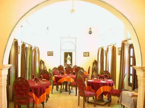 Hotel Bassi Fort Palace