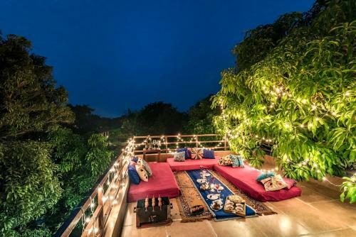 Villa Saffronstays Opal And Jade