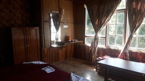 Hotel Hilltop Rabong Resort