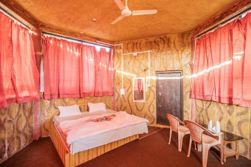 Hotel Anmol Resorts