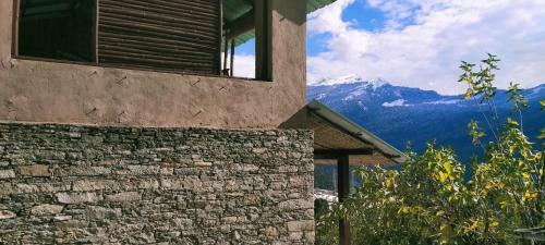 Lodge Cafe Buransh