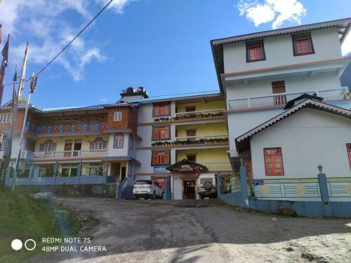 Hotel Delight Royal Lachung