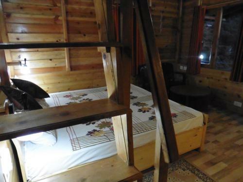 Lodge Pangot Retreat