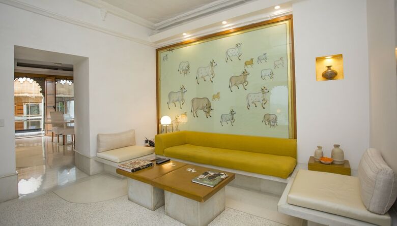 Hotel Raas Devigarh