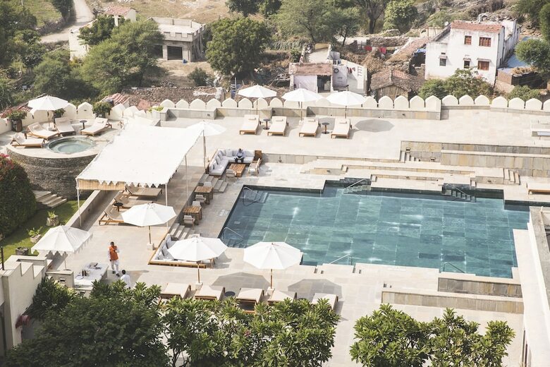 Hotel Raas Devigarh