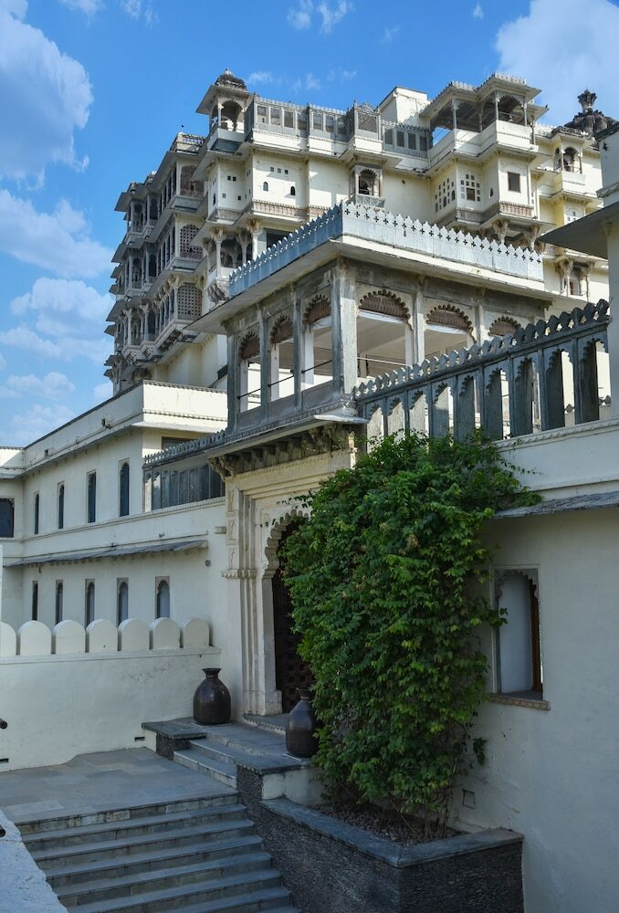 Hotel Raas Devigarh