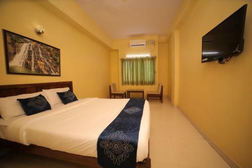 Hotel Kamat Plus