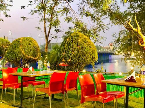 Hotel Vits Kamats Resort, Silvassa