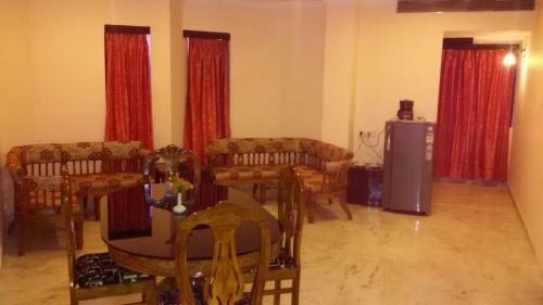 Hotel Srichakra International