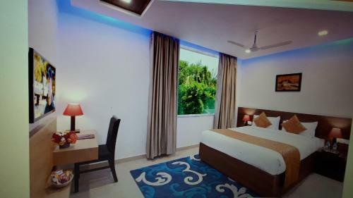Hotel Clarks Inn Hampi