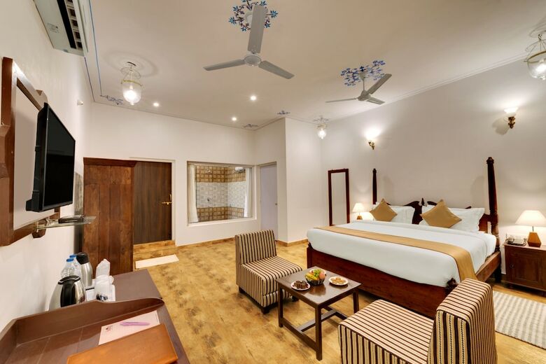 Hotel Kanj Ayaan Resort