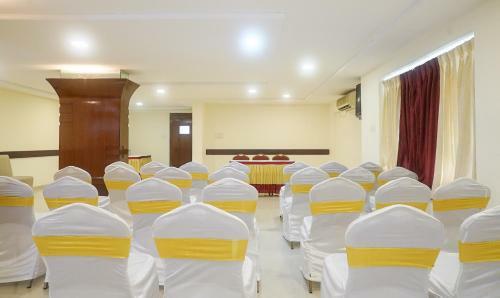 Hotel Treebo Trend Brahma Regency