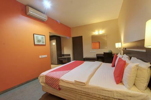 Hotel Golden Amoon Resort