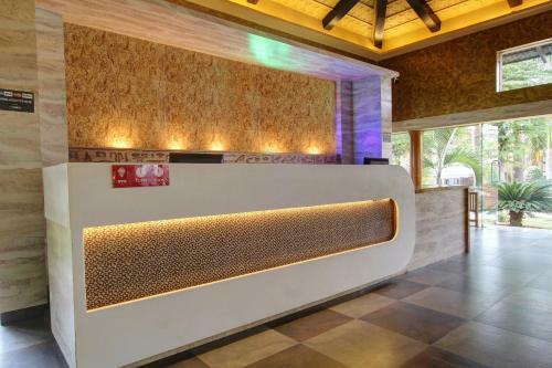 Hotel Golden Amoon Resort