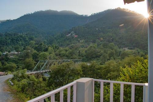 Albergue Hots Bhujiaghat
