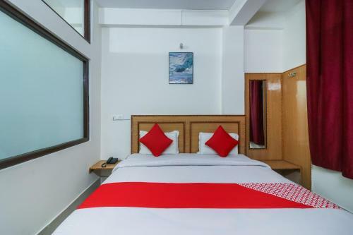 Oyo 47959 Hotel Prosperity & Restaurant