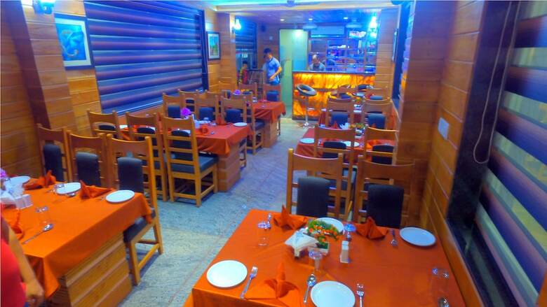 Capital O 36682 Hotel Keshav