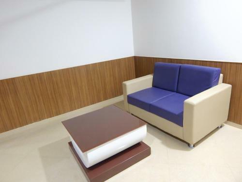 Hotel Aadhi