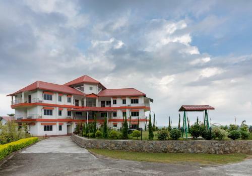 Hotel La Vue Resort