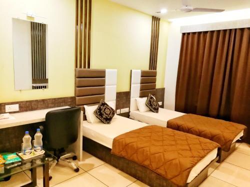 Hotel Anand Corner