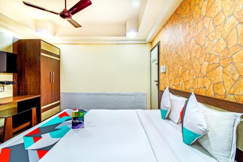 Hotel Mukesh Residency