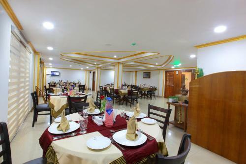 Hotel Rohini International