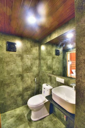 Hotel Sylvan Greens Resort