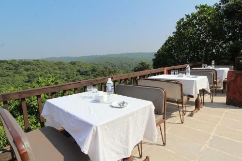 Hotel Sylvan Greens Resort