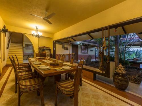 Bed & Breakfast Saffronstays Master's Courtyard