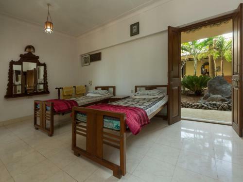Bed & Breakfast Saffronstays Master's Courtyard