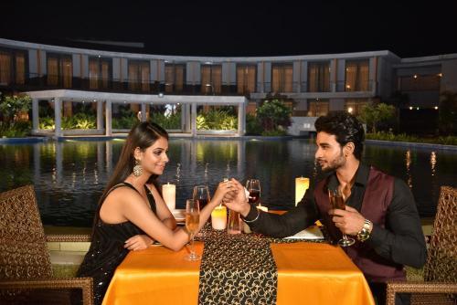 Hotel The Amaya Resort Kolkata Nh6
