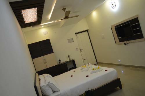 Hotel Ambai Grand