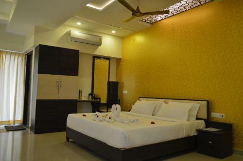 Hotel Ambai Grand