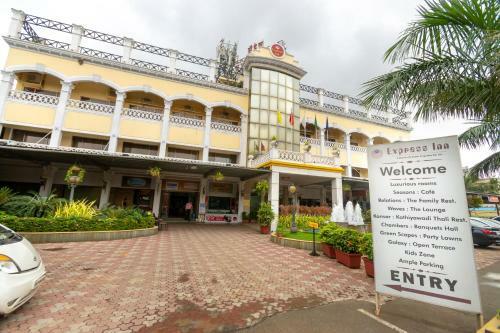 Hotel Express Inn Thane
