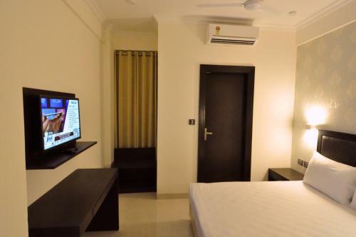 Hotel Anand Bhawan