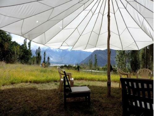 Hotel Beyond Stay - Lharje Resort