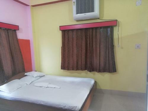 Hotel Ayush Jungle Resort