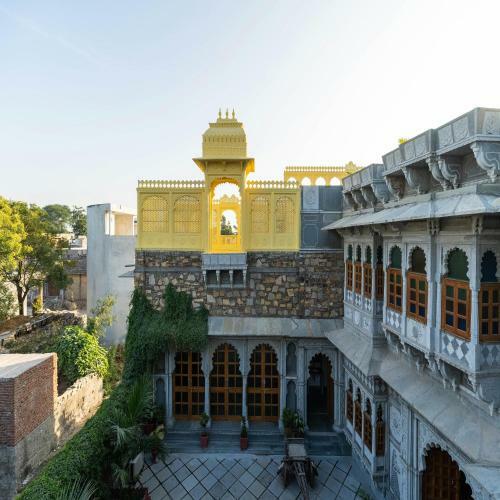Haveli Gokul Niwas