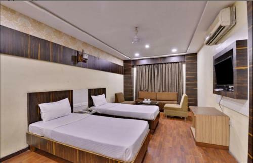 Hotel Puneet International