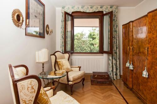 Domus Mariae B&B
