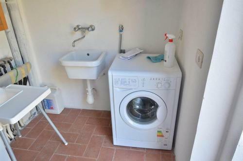 Poschini Villa Sleeps 12 Pool Air Con Wifi