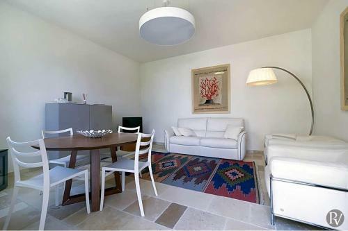Baia Verde Villa Sleeps 18 Pool Air Con Wifi